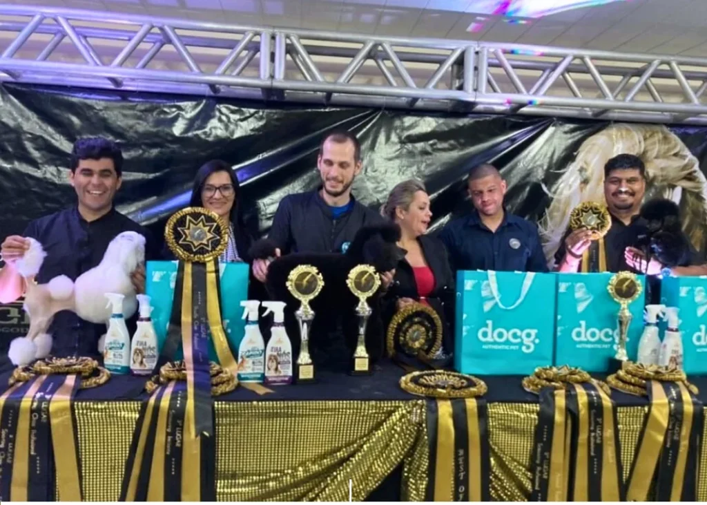 Expopet Pro chega a Curitiba em novembro com feira pet, campeonato de tosa e congresso de estética canina 1 groom